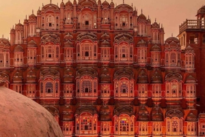 Passeio de dois dias em Jaipur com guia em carro particular.