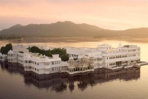 Udaipur: 2-dagars privat tur med guide och båtresa