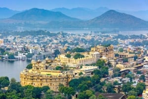 Udaipur: 2-dagars privat tur med guide och båtresa