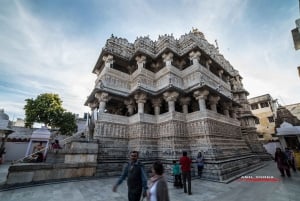 Tour particular de 2 dias em Udaipur com o Forte Kumbhalgarh e Ranakpur