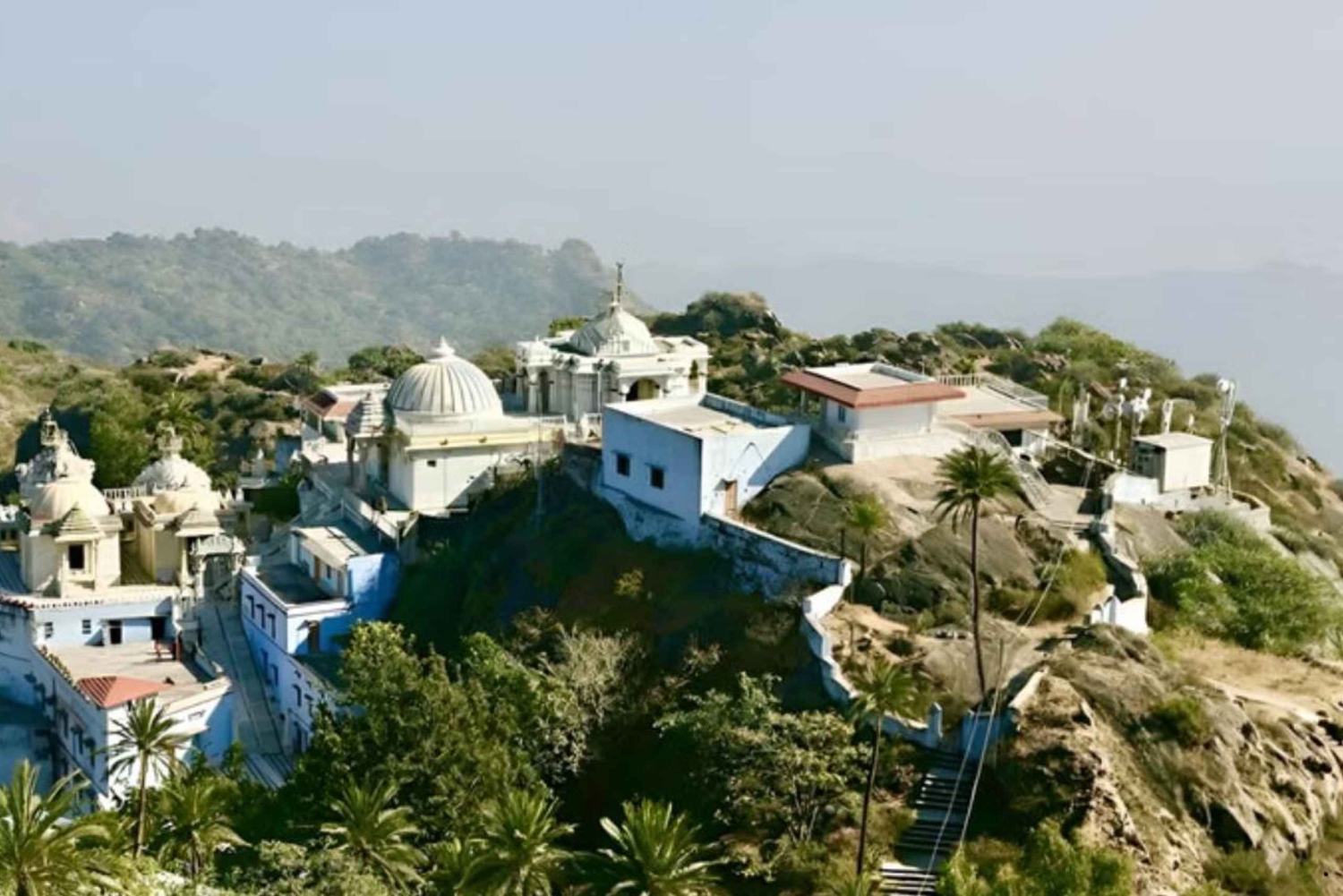 Udaipur: 4-Day Mount Abu Hill Station Tour
