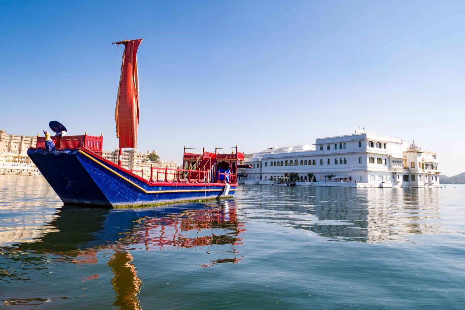 Udaipur: Visita guiada de día completo a la Ciudad de los Lagos
