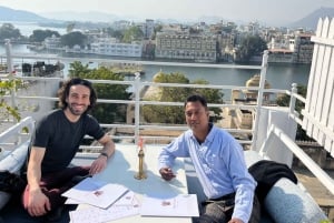 Byrundvisning i Udaipur med City Palace og Pichola-søen