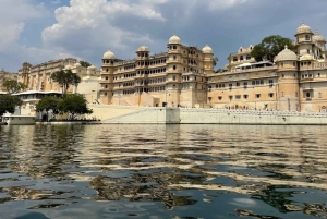Udaipur: tour guiado de un día por la ciudad