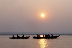 Udaipur: Tour guidato dei Ghat e giro in barca