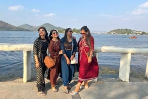 Udaipur: Heritage & Culture Walking Tour with Guide
