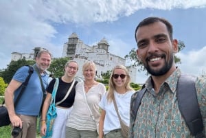 Udaipur Highlights: Private City Sightseeing guided tour