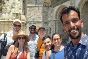 Udaipur Highlights: Private City Sightseeing guided tour