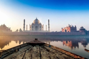 Udaipur: Lake Pichola Boat Ride with Hotel Pickup