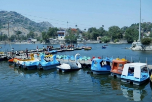 Udaipur: Mount Abu and Dilwara Temples Private Tour