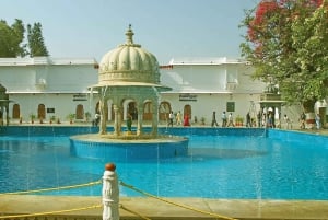 Udaipur: Private Full Day Sightseeing Tour