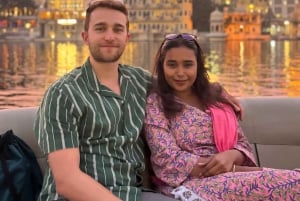 Udaipur: Passeio de barco privado e premium no Lago Pichola