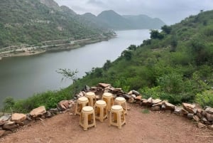 Udaipur: passeio privado pela aldeia de tuk-tuk ou carro