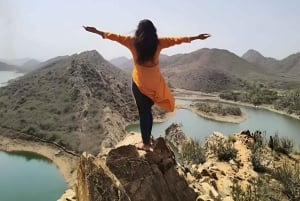 Udaipur: passeio privado pela aldeia de tuk-tuk ou carro