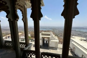 Udaipur: Sajjangarh Monsoon Palace Dagtrip met Tickets