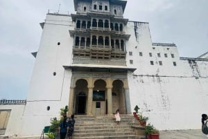 Udaipur: Sajjangarh Monsoon Palace Dagtrip met Tickets