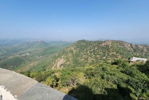 Udaipur: Sajjangarh Monsoon Palace Dagtrip met Tickets
