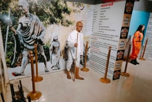 Udaipur: Wax Museum, 3D Art Gallery, and Horror Show Tour