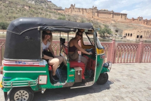 Unik Jaipur Heldagstur til den rosa byen Jaipur med TukTuk