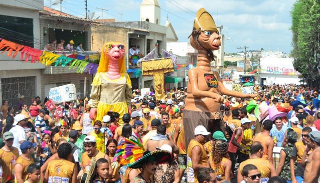 Best cities to spend Carnival in Pernambuco