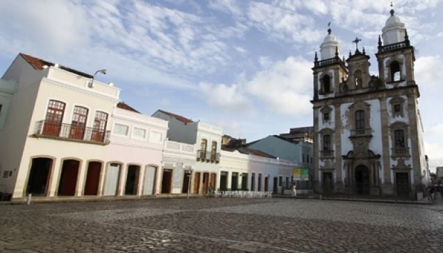 Patio de Sao Pedro (St. Peter's Square)