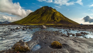 Mælifell in the Southern Highlands of Iceland - Methuselah's (Anthony Hopkins') home