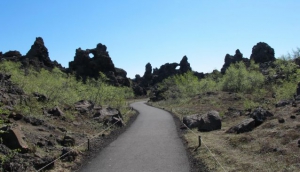 5. Game of Thrones (2011-): North, South and West