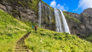 Fákasel Horse Theater is a great way to end your Golden Circle day.