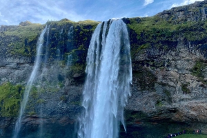 2 days Private tour: Golden circle and South coast