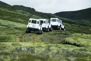 Desde REYKJAVIK: 4x4 Camino Volcánico Privado Reykjavik