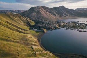 Iceland: 9-Day Guided Trekking Tour with Meals