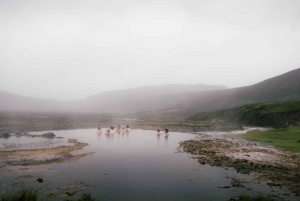 Iceland: 9-Day Guided Trekking Tour with Meals