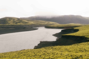 Iceland: 9-Day Guided Trekking Tour with Meals