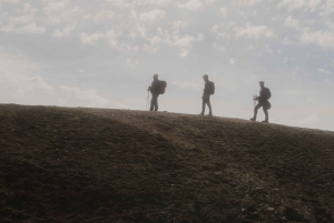 Iceland: 9-Day Guided Trekking Tour with Meals