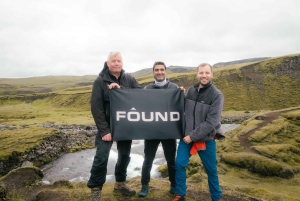 Iceland: 9-Day Guided Trekking Tour with Meals