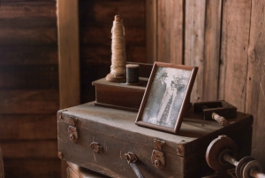 ラウガルヴァトン洞窟 スタンダードツアー