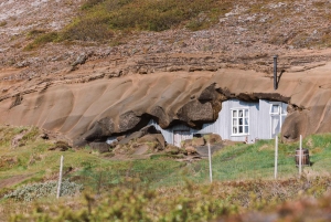 ラウガルヴァトン洞窟 スタンダードツアー
