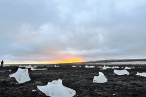 Eksklusiv dagstur til Diamond Beach og Jökulsárlón-gletsjeren