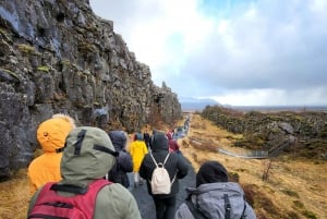 Descubre la Magia del Círculo Dorado en Islandia: Aventuras Inolvidables