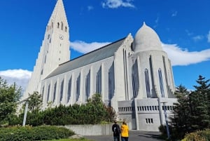 Tutustu Reykjavikin perintöön: sovelluksen sisäinen äänikierros