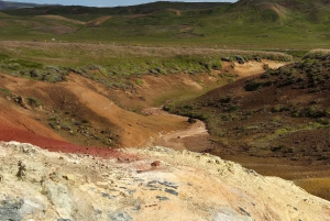 From Airport to Adventure: Private Reykjanes Peninsula Tour