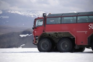 Desde Reikiavik: Excursión de un día al Círculo Dorado y al Glaciar de la Cueva de Hielo