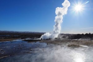 From KEF Airport: Private Golden Circle Tour with 5+ Stops