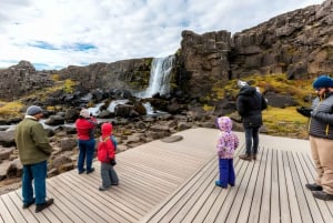 From Keflavik Airport: Private Golden Circle Tour in Iceland