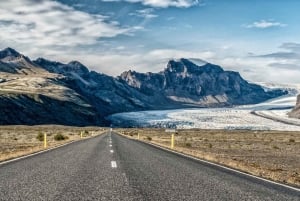 Desde Reikiavik: 3 días en busca de la aurora boreal y la laguna glaciar