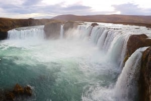 From Reykjavík: 4, 5, 6 or 7-Day Small-Group Ring Road Tour
