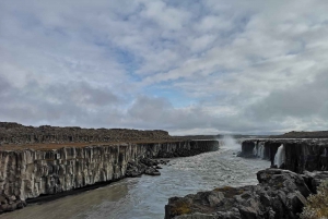 From Reykjavík: 4, 5, 6 or 7-Day Small-Group Ring Road Tour