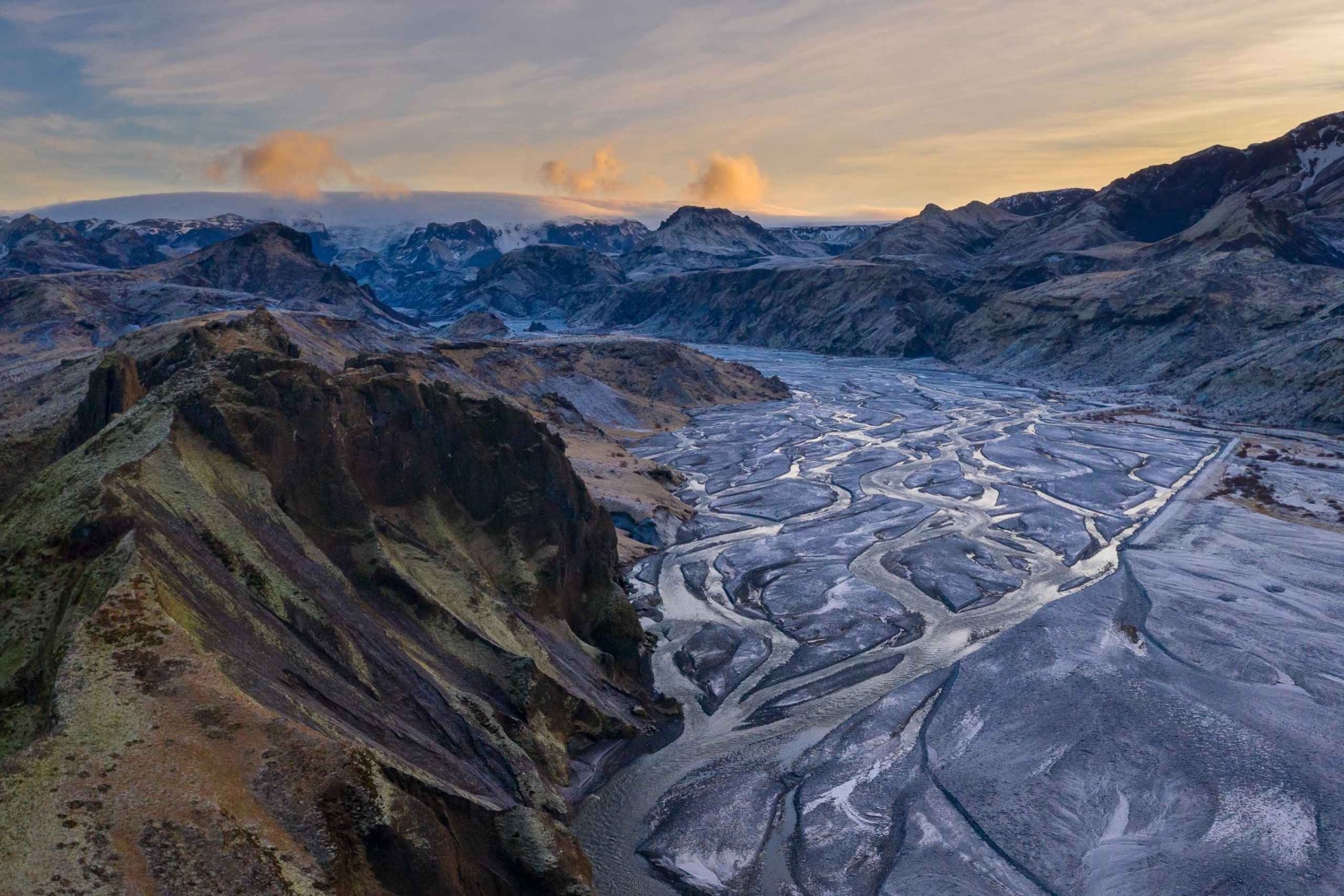 REYKJAVIKISTA: 4x4 Yksityinen tulivuorireitti Þórsmörkin laaksoon (4x4 Private Volcanic Way to Þórsmörk Valley)