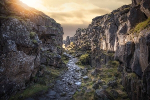 Reikiavik: Ruta en coche de 8 días por el Círculo de Islandia