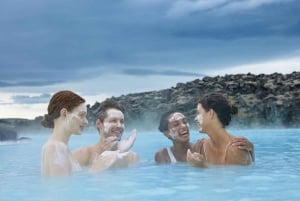 De Reykjavik: Lagoa Azul-Keflavik 2h de espera